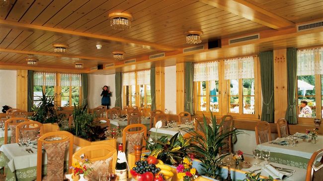 Hotel Edelweiss Blatten Loetschental Restaurante foto