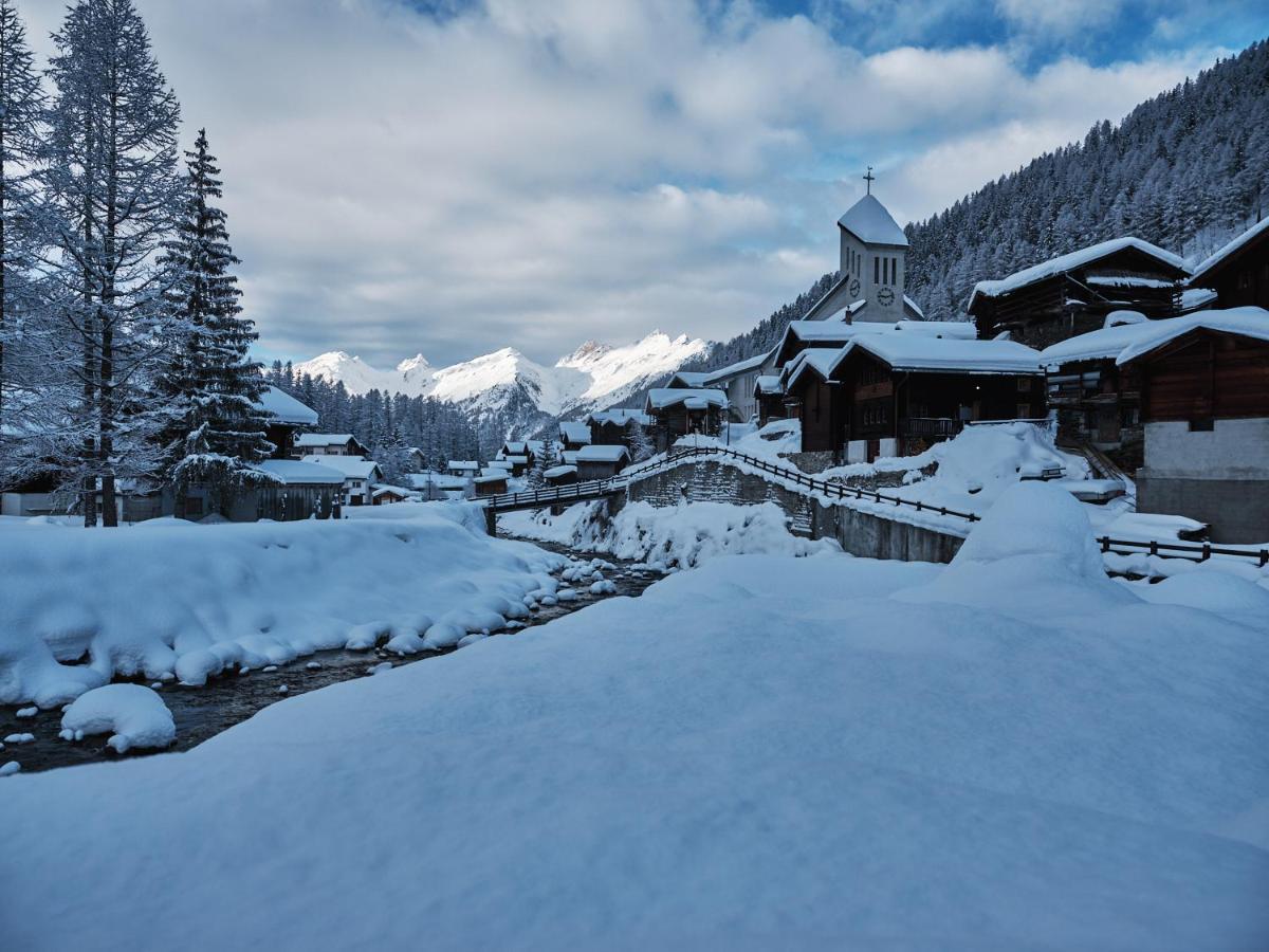 Hotel Edelweiss Blatten Loetschental Exterior foto